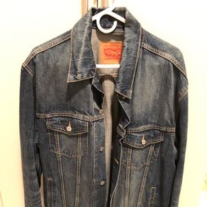 Levi denim jacket